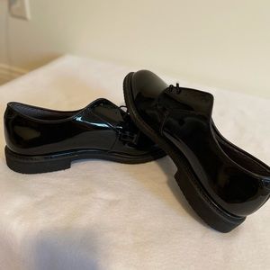 Men’s brand new beats shoes size 12